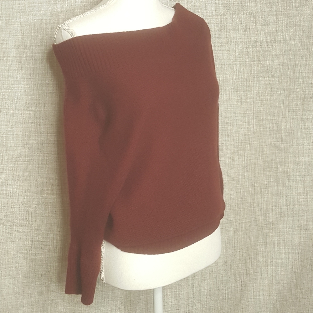 Slouchy Neck Sweater, EUC